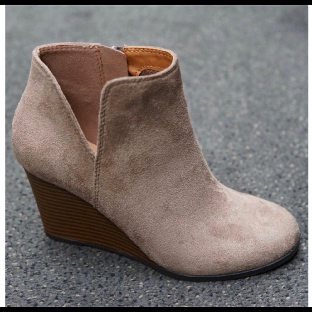 Taupe Vegan leather Booties - Picture 2 of 2